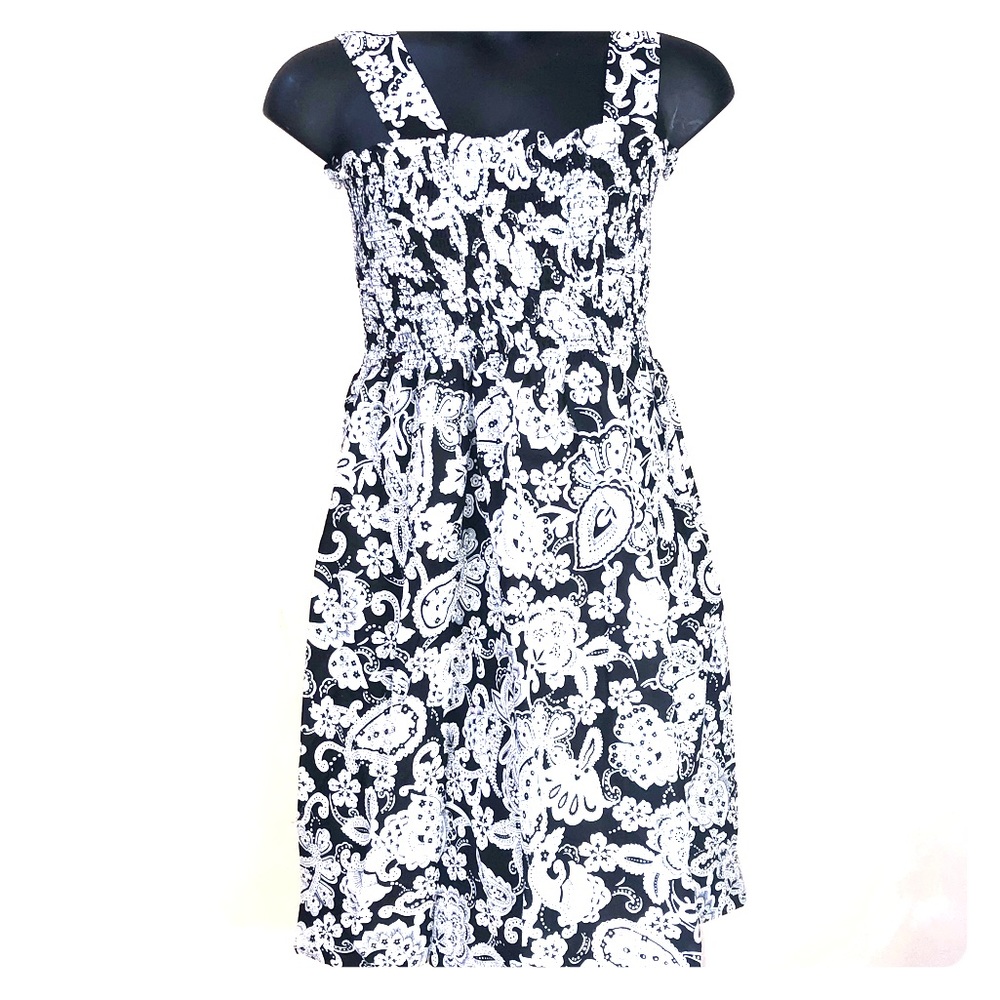 Elastic bodice print sundress.  NWOT